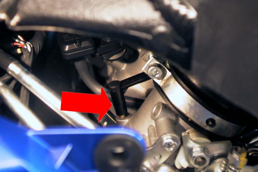 ziu ページ Kawasaki ZZR1400/ZX-14 Supercharger Package 2012- on (06-11 please